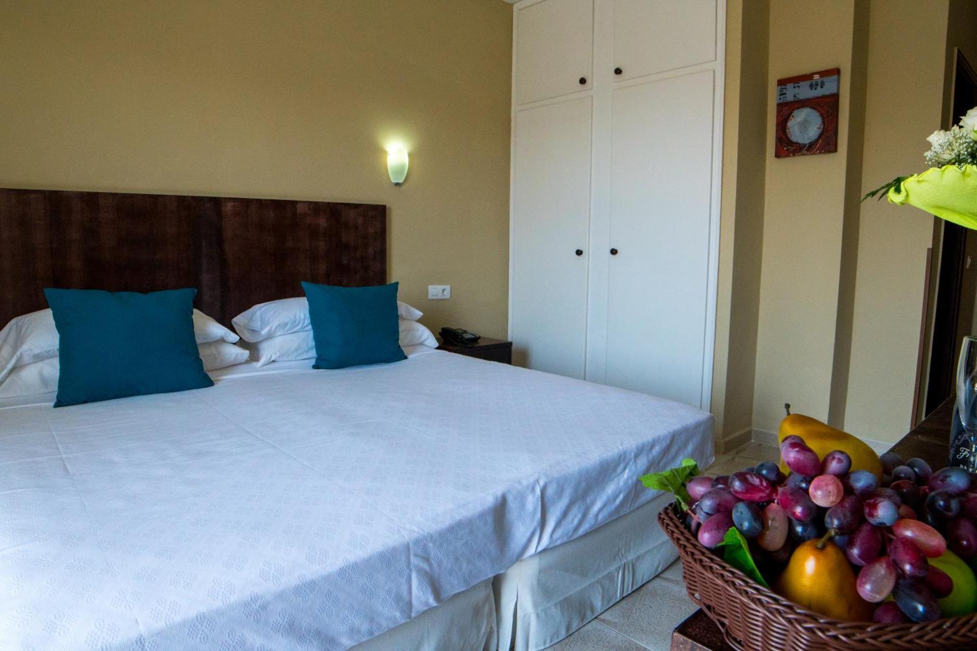 Hotel Aeropuerto Sur San Isidro  Dış mekan fotoğraf